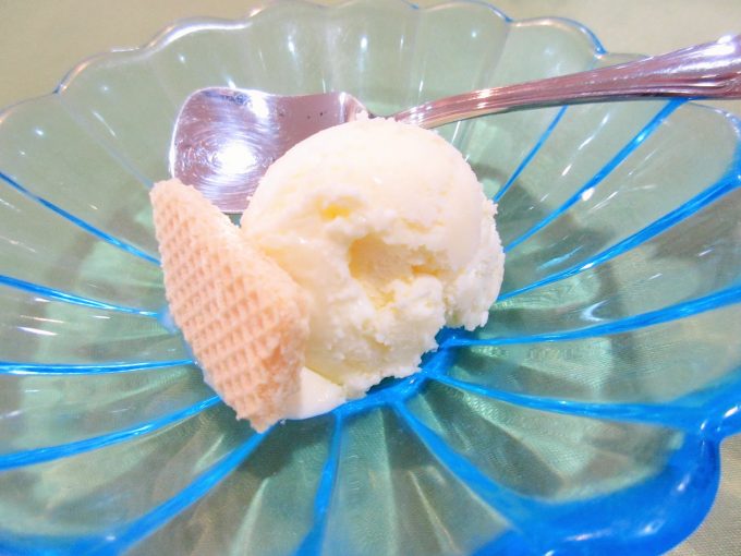 柳屋のアイスクリーム